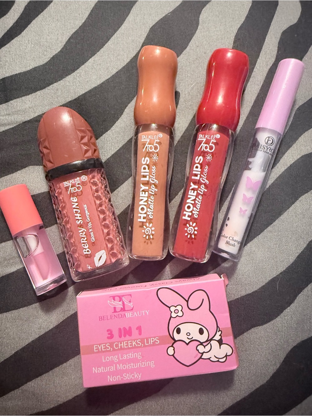 Lip Bundle of 6